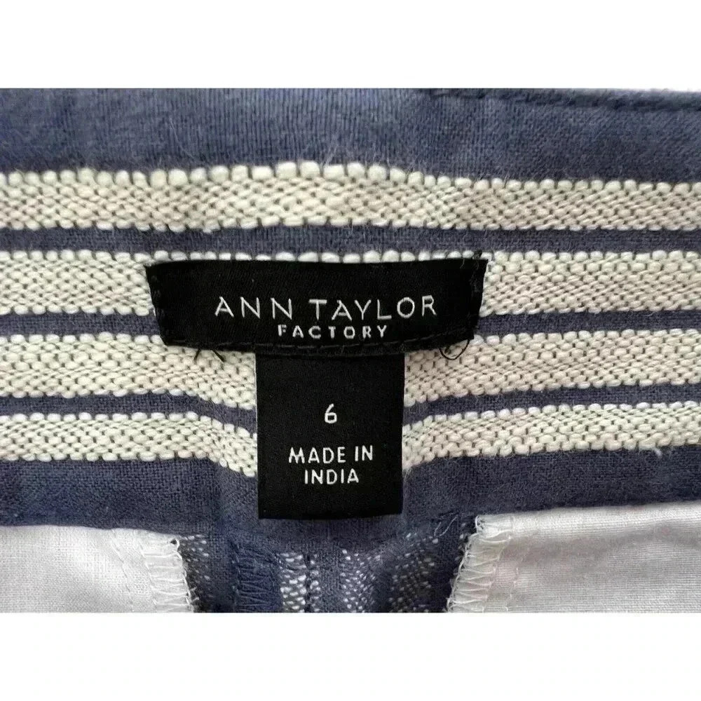 Ann Taylor Factory Ivory/Blue Striped Shorts Women 6. 58 - Picture 2 of 2
